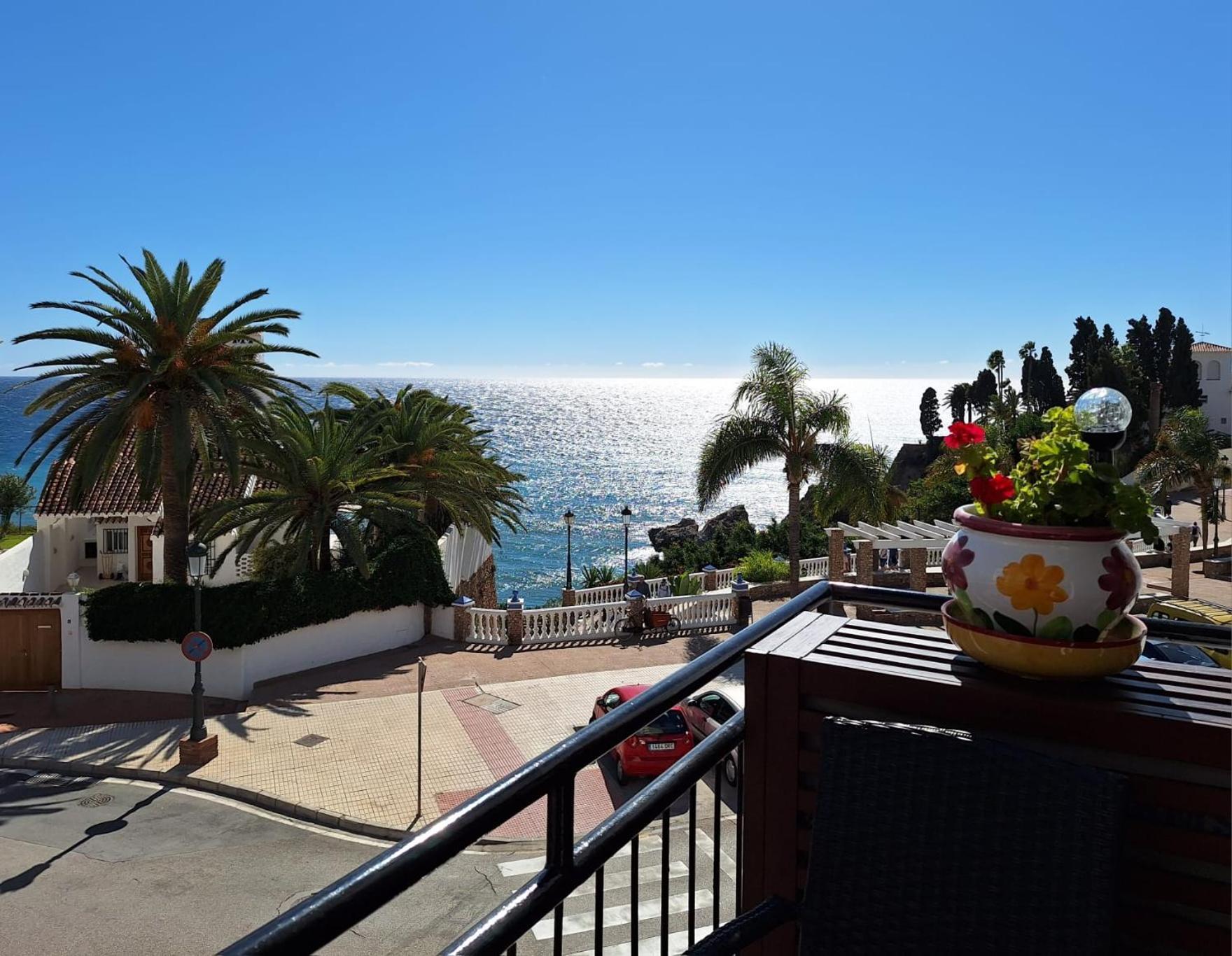 ネルハSpectacular Sea Views, 2 Bed,2 Bathアパートメント エクステリア 写真